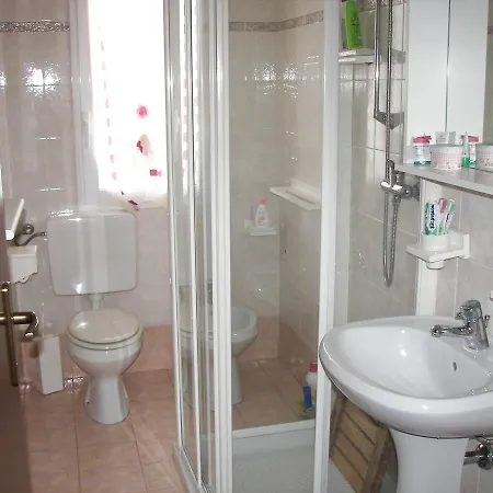 Apartment Giulia *